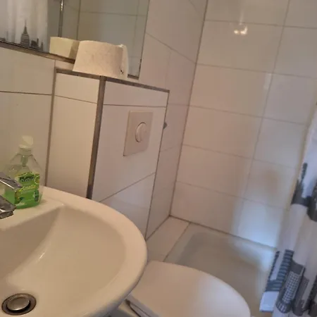 Gaesteunterkunft 3 דירה Mönchengladbach